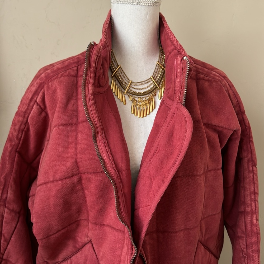 Free People Quilted Bomber Jacket Knitted Dolman Coat Cherry Juice XS - Picture 6 of 16